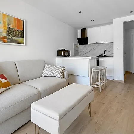 Moderne Avec Balcon Et Vue Degagee アパート *