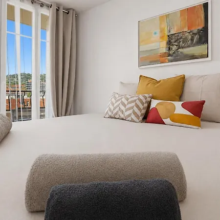 アパート Moderne Avec Balcon Et Vue Degagee *