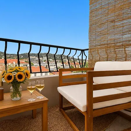 アパート Moderne Avec Balcon Et Vue Degagee *