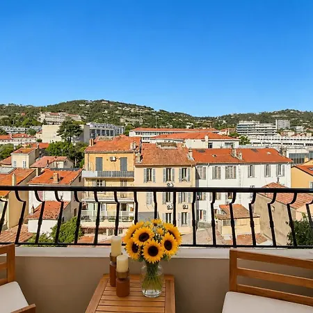 アパート Moderne Avec Balcon Et Vue Degagee